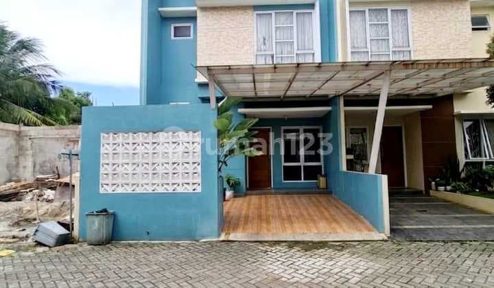 Rumah Terawat Bagus Dalam Cluster di Area Bintaro Sektor 4
