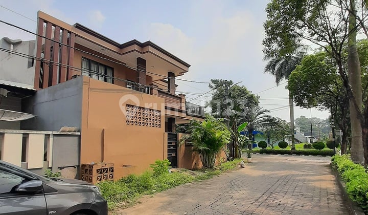Rumah 2 Lantai Siap Huni Dekat Akses Toll SHM