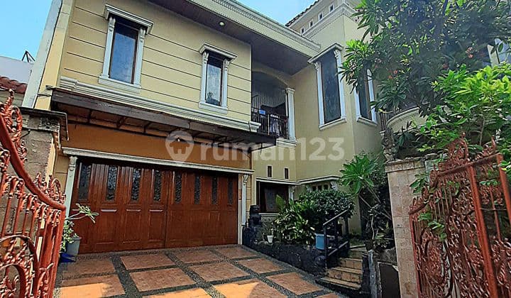 Rumah Mewah Full Marmer Dan Kayu Jati Ada Kolam Renang Dekat Mrt