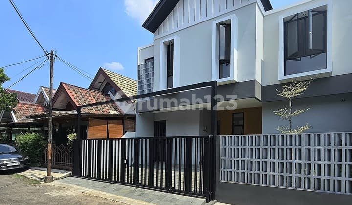 Rumah Baru Modern Tropical Dekat Mesjid Dan Gereja