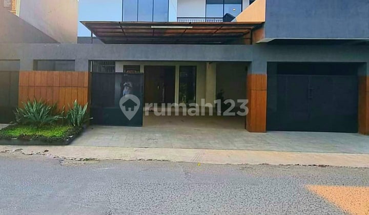 Rumah Baru Modern Industrial Dekat Akses Mrt Lebak Bulus