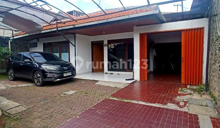 Disewa Rumah Tua Terawat Lokasi Di Jl, Kalibata Tengah, Mampang, Jakarta Selatan