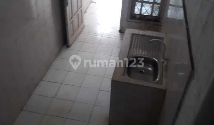 House A Step Away from Harjamukti LRT Station, Depok