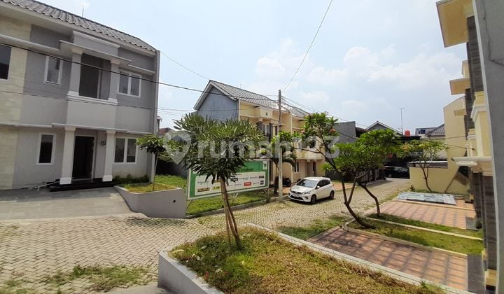 Rumah Di Cilangkap Depok Dalam Cluster Hanya 5menit Ke Stasiun Cibinong