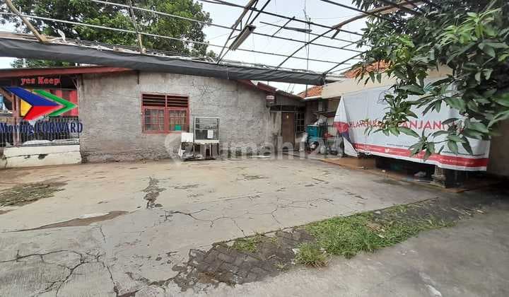 Commercial Lot with Old House Building on Cikunir Raya, Strategic Location Near Jati Asih Toll Road.