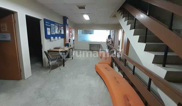 4-Storey Office Building in Kebayoran Baru, South Jakarta Negotiable