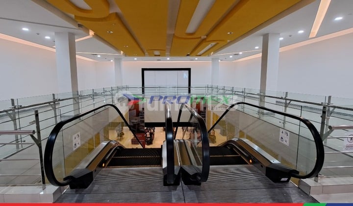 Gedung Komersil 4lantai + Rooftop Peruntukan Kantor, Hotel Maupun Supermarket di Kawasan Kiic Karawang International Industrial City Karawang Barat