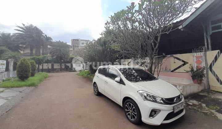 Rumah di Komplek Cinere Posisi Hook Nego Sampai Deal Bebas Banjir