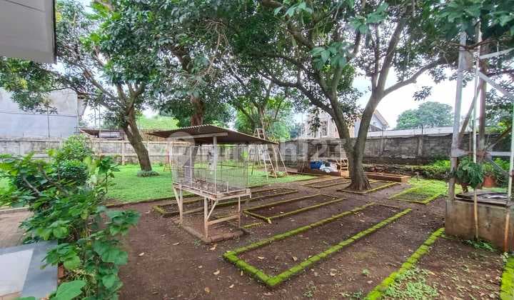 Tanah Luas 1.500M2 Ada Bangunan Rumah Lokasi Strategis di Cilangkap Baru, Jakarta Timur