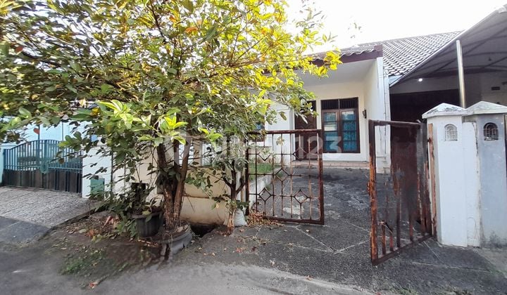 Rumah Dalam Komplek Puri Gading Jatimelati Bekasi Dekat Tol Jati Warna