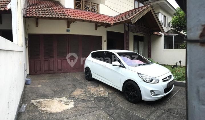 House in Pekayon Ragunan Near Kemang and Pejaten Park Mall