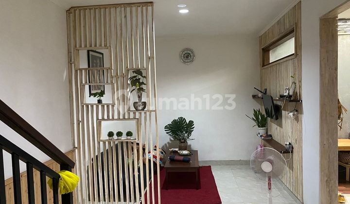 Rumah Toko 2 Lantai di Jual di Pulau Moyo