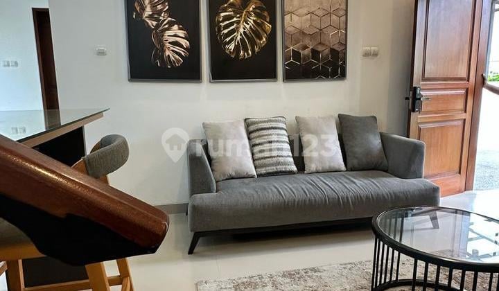Rumah One Gate Fully Furnished di Sewakan