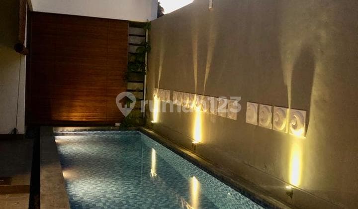 Villa One Gate System Di Jual Kerobokan - Petitenget