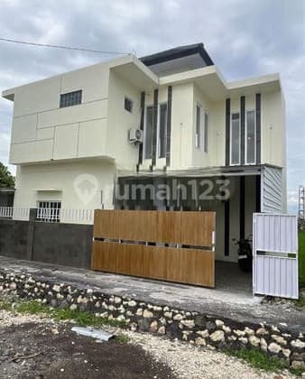 New Semi-Furnished House for Rent in Gn. Soputan