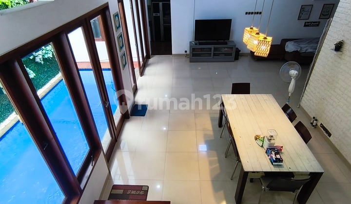 Rumah Rawamangun Jalan Ikan, Mewah,Sangat Terawat, Furnish+ Kolam Renang