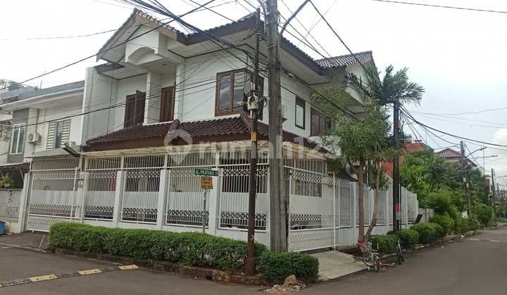 Rumah Cantik Hook Di Jl Pratama Rawamangun Siap Huni