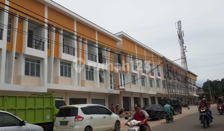 For Rent: Shop House in Front of Sate Asi Bengkong