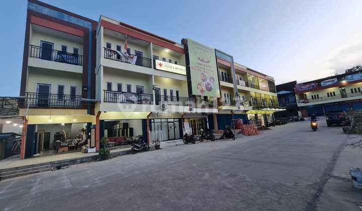 3unit shophouse near batamindo industri Ruko Bukit permai deretan pombensin Rp.1.550.000.000/ unit