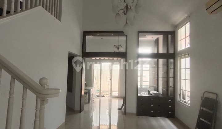 Rumah Lippo Utara Jl. Kalimantan Siap Huni