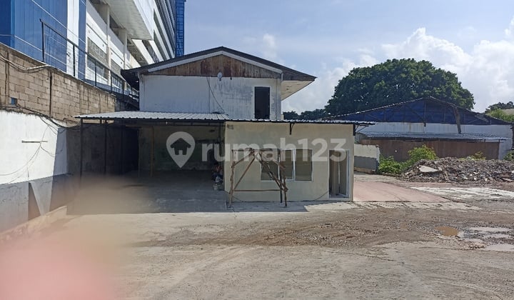 Pluit Raya Warehouse