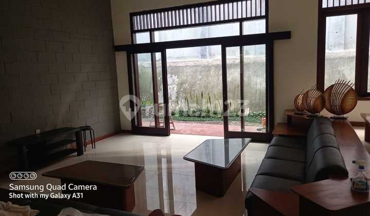 Rumah Siap Huni Strategis di Setrasari Dekat Tol Pasteur