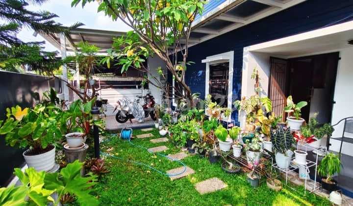 Rumah 2 Lantai Siap Huni di Taman Kopo Katapang