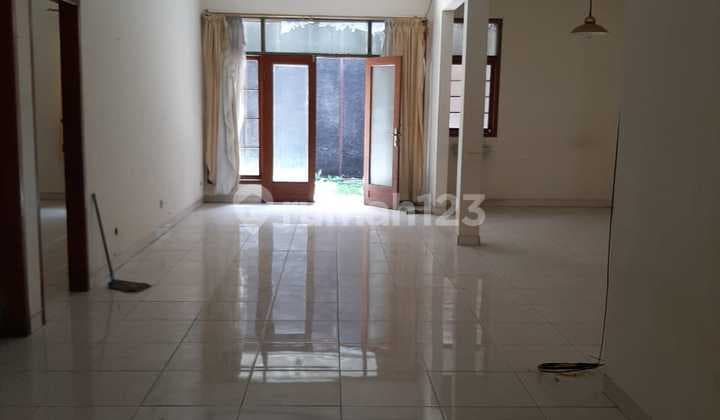 Rumah Lama Murah Terawat Dalam Komplek Dekat Srimahi Baru Bkr