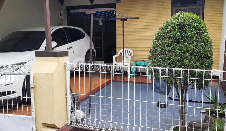 Comfortable Move-In Ready House on Mainroad Melong Asih Cijerah