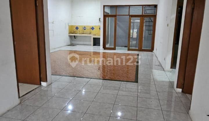 Rumah Nyaman Siap Huni di Taman Kopo Indah 3