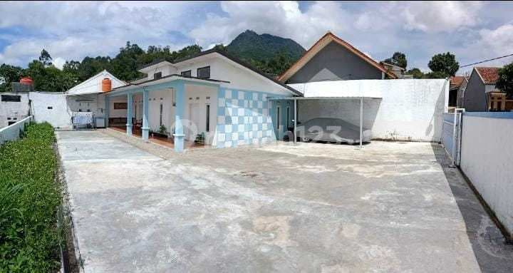 Ready-to-Live House Near Kiarapayung Campground, Sumedang Regency