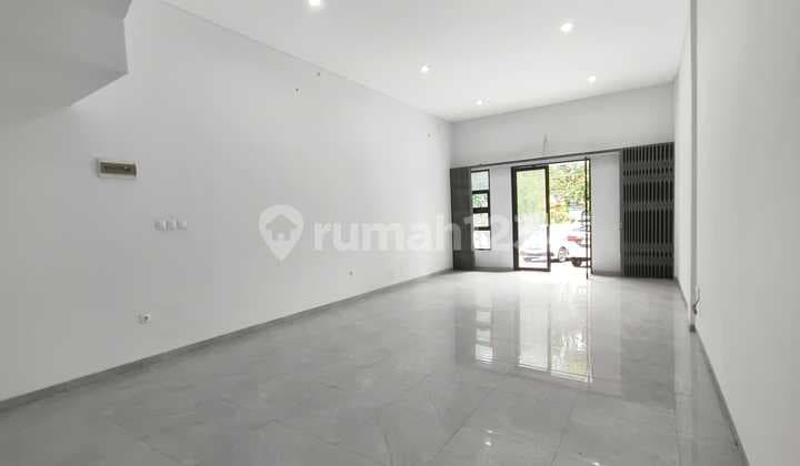 Ruko Siap Pakai Strategis di Purnawarman Dekat Dago Bandung