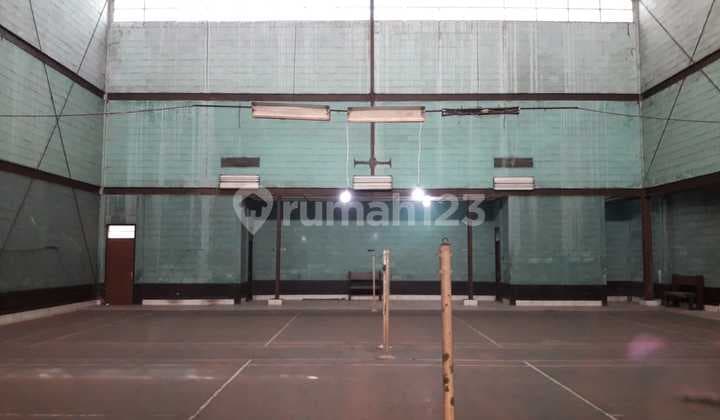 Gedung Olah Raga (GOR) Tidak Aktif Sayap BKR Buah Batu Bandung