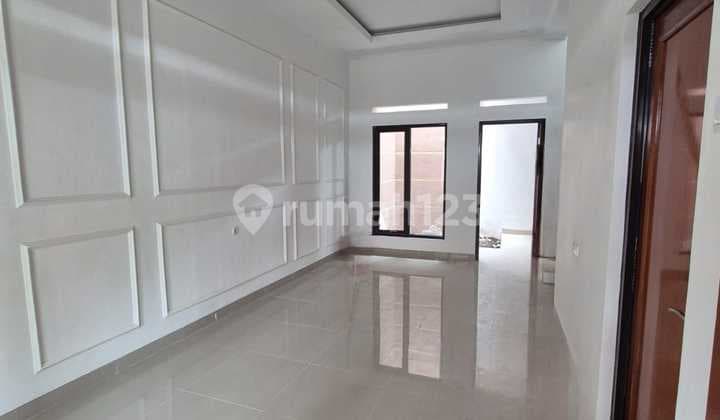 Rumah Baru Sisa 2 Unit Dalam Komplek Turangga Bandung