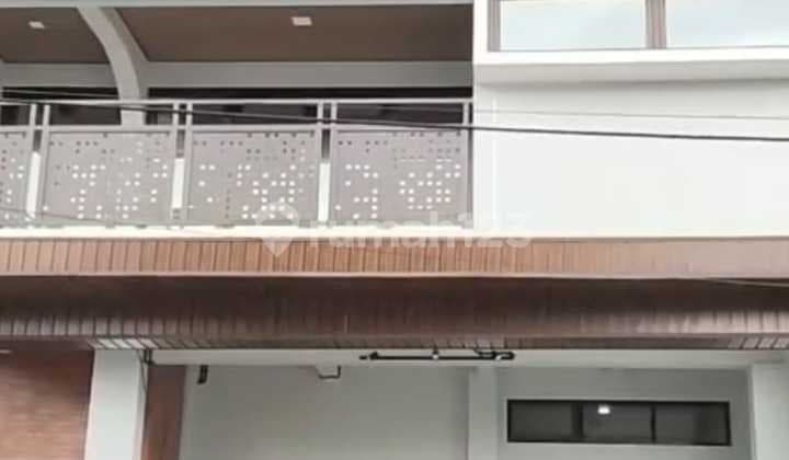 Rumah Lux Besar Siap Pakai Sayap Buah Batu Dekat Batununggal