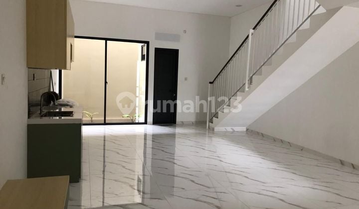 Rumah Baru Minimalis 2 Lantai di Cluster Gunung Batu Bandung