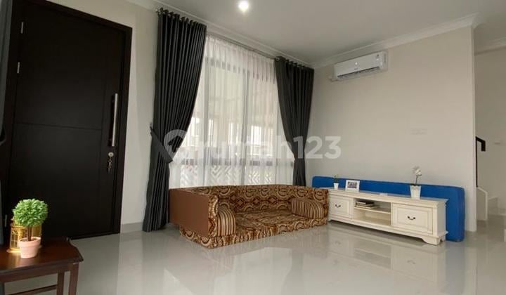 Rumah Lux Siap Huni Furnished di Podomoro Park