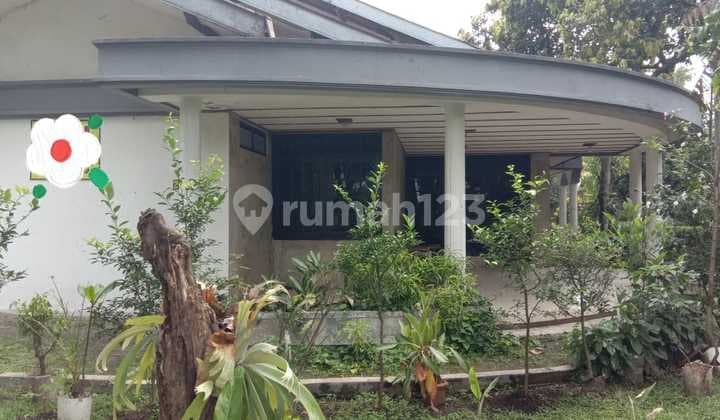 2-Storey Corner House in Cikutra Wing, Bandung