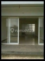 Ruko 2 Lantai Strategis Siap Pakai di Taman Kopo Indah 5