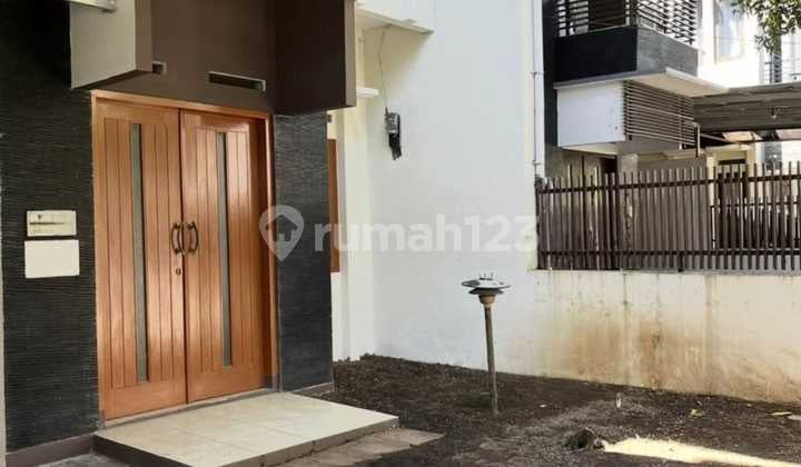 Rumah Sudah Renov Siap Huni di Buah Batu Regency Bandung