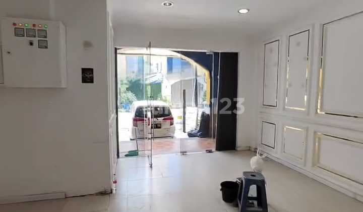 Ruko Strategis di Metro Indah Mall Margahayu Soekarno Hatta