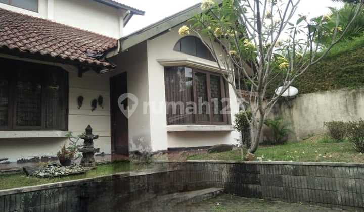 Rumah 2 Lantai Siap Huni di Gegerkalong Bandung