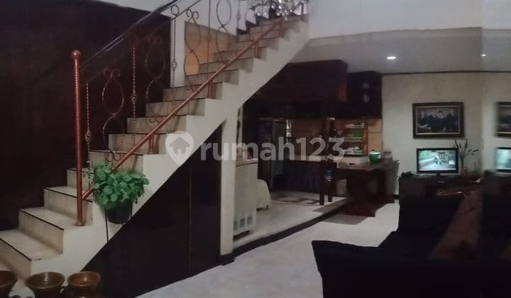 Jual Rumah Bagus , Furnish di Gunung Batu Pasteur