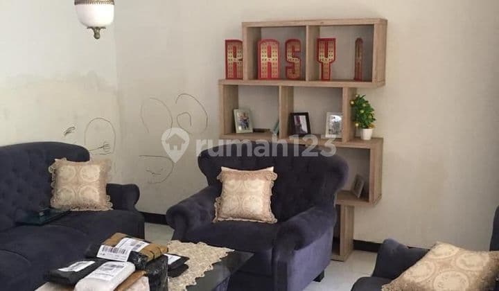 Rumah di Sayap Batu Nunggal, Kota Bandung