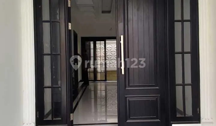 Price IDR 2,950 million Negotiable *Reduced to IDR 2,650M