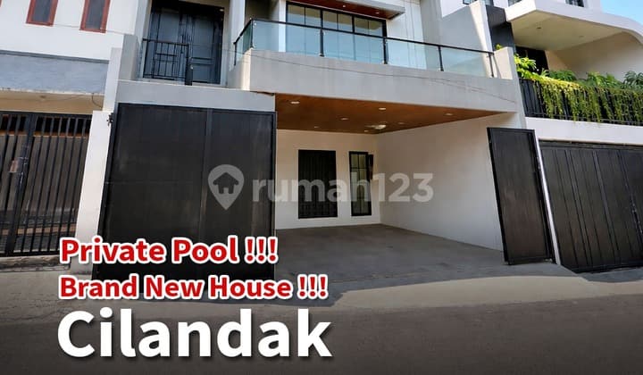 Rumah Baru 3 Lantai + Rooftop di Cilandak - Design Modern, Siap Huni, Harga Menarik!