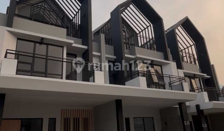 Dijual Rumah 2 Lantai Cirendeu Ciputat Timur Jakarta Selatan