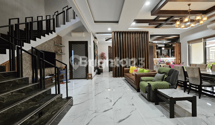 RUMAH MEWAH SIAP HUNI FULL FURNISH DI DURI KEPA JAKARTA BARAT