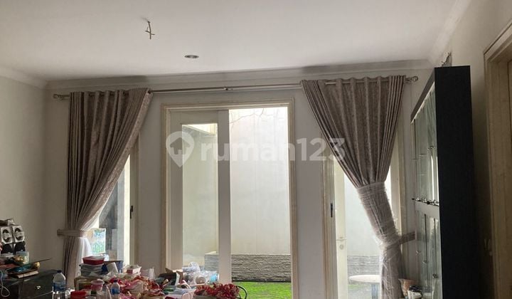 Rumah Dekat Akses Tol