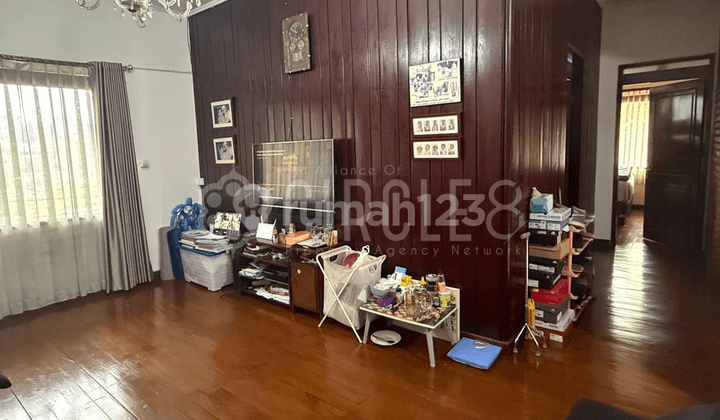 Terbaik.. Rumah Nyaman di Cisitu Indah Dago Bandung Kota